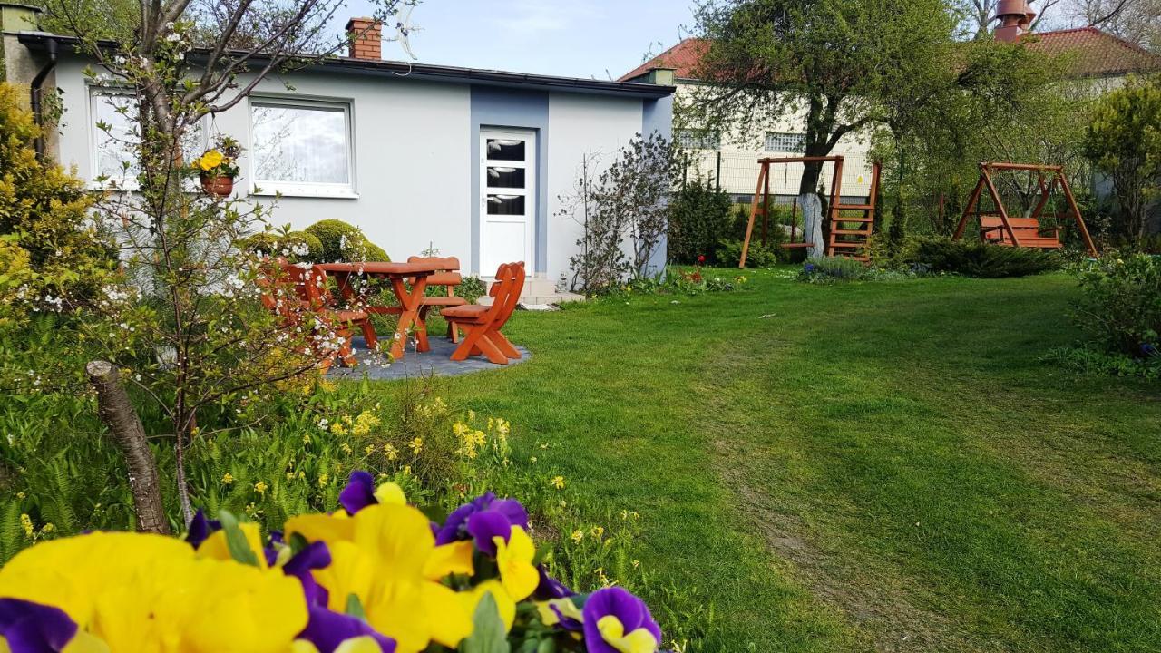 Domek Milka Jastrzębia Góra Exterior foto